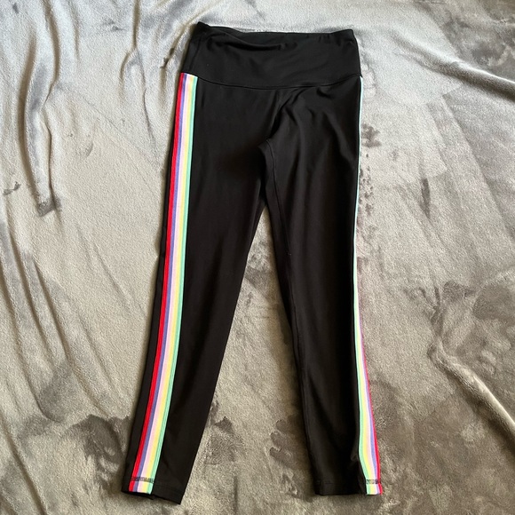 Old navy leggings - Picture 2 of 3